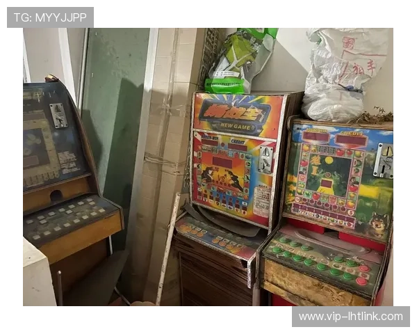 水果机投币游戏机单机版免费版让你轻松掌握操作技巧享受无限欢乐时光